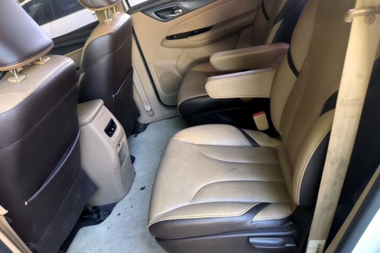 Used Baojun 730 2017 1.8L iAMT Prestige Version 7 Seats Left Rear Seat