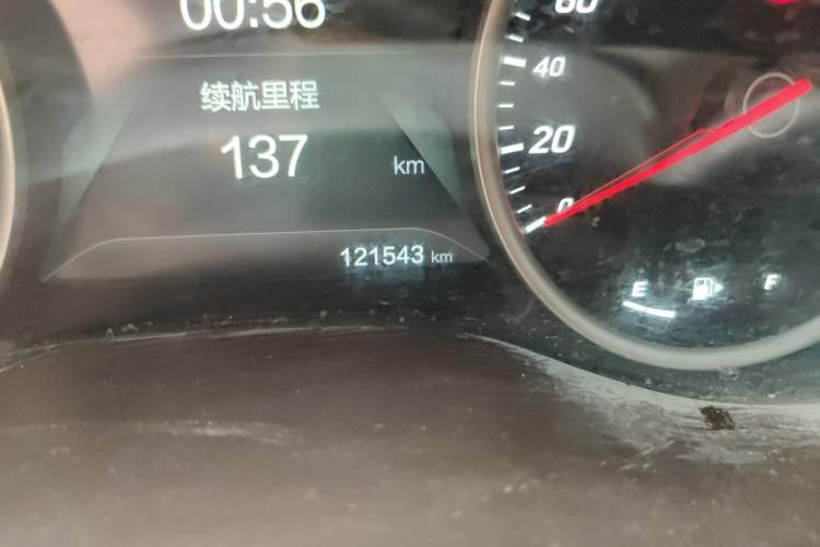 Used Baojun 730 2017 1.5T Manual Style 7 Seats China V Odometer Close Up