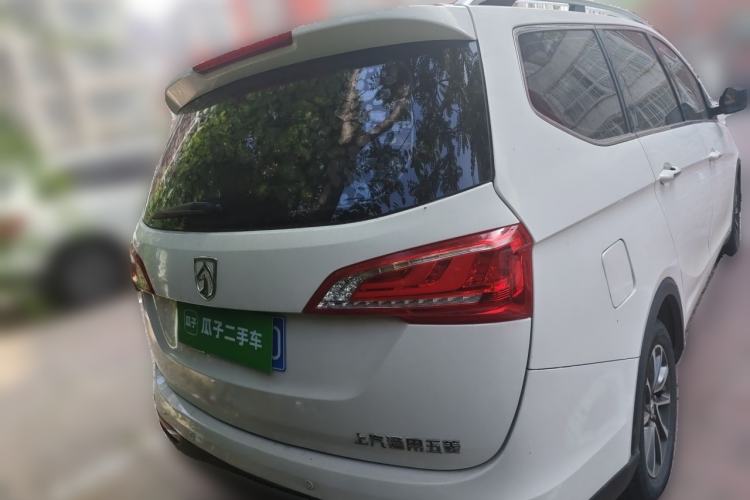 Used Baojun 730 2017 1.5T DCT Fashion Edition 7-Seater China V Emission Standard Rear