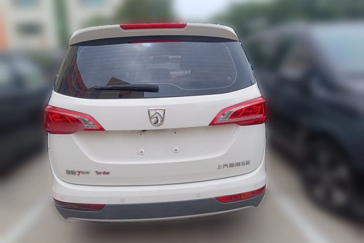 Used Baojun 730 2017 1.5T Manual Fashion Version 7 Seats China V Emission Standard Rear