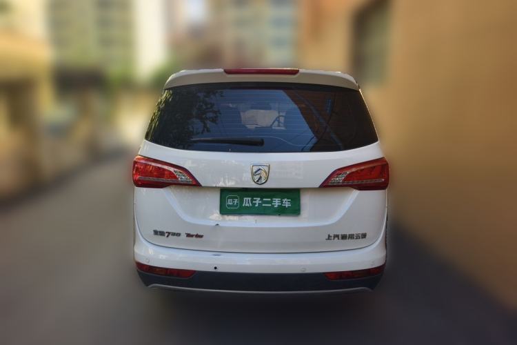 Used Baojun 730 2017 1.5T Manual Luxury Version 7 Seats Rear