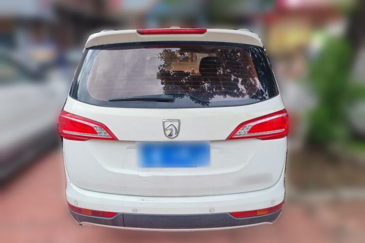 Used Baojun 730 2017 1.8L iAMT Luxury Version 7-Seater Rear