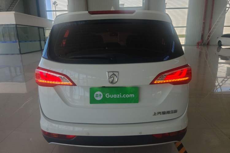 Used Baojun 730 2017 1.8L iAMT Luxury Version 7-Seater Rear