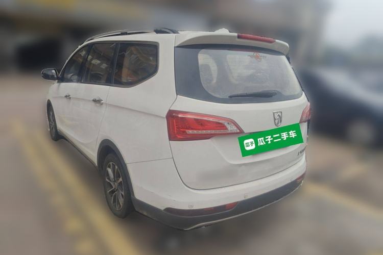 Used Baojun 730 2017 1.8L iAMT Luxury Version 7-Seater Rear Left 45 Deg