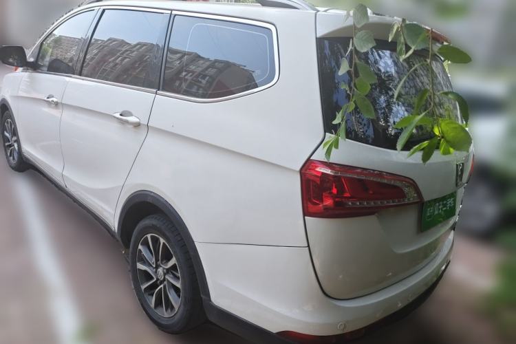 Used Baojun 730 2017 1.5T DCT Fashion Edition 7-Seater China V Emission Standard Rear Left 45 Deg