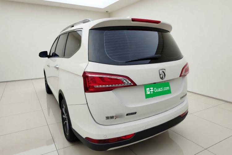 Used Baojun 730 2017 1.8L iAMT Luxury Version 7-Seater Rear Left 45 Deg