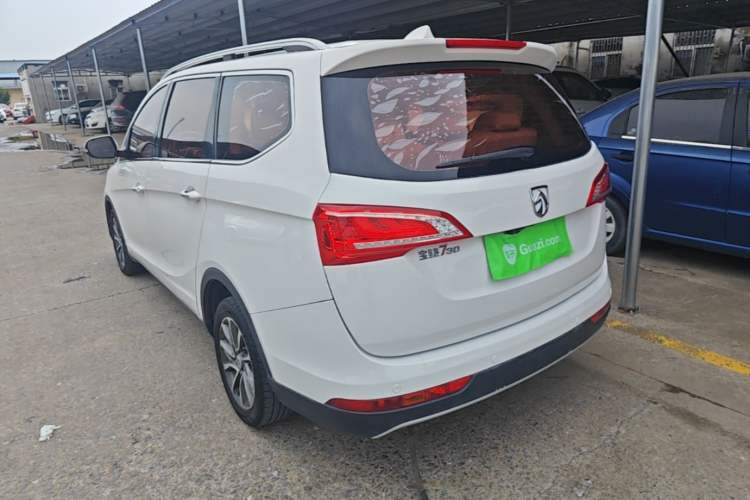 Used Baojun 730 2017 1.5T DCT Flagship Model 7 Seats China V Emission Standard Rear Left 45 Deg