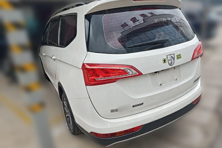 Used Baojun 730 2017 1.8L iAMT Prestige Version 7 Seats Rear Left 45 Deg