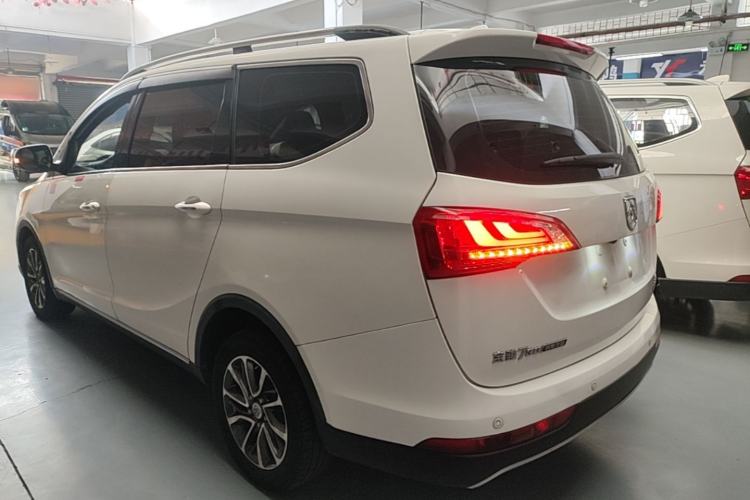 Used Baojun 730 2017 1.8L iAMT Prestige Version 7 Seats Rear Left 45 Deg