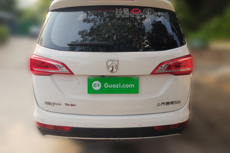 Used Baojun 730 2017 1.5T Manual Fashion Version 7 Seats China V Emission Standard Rear