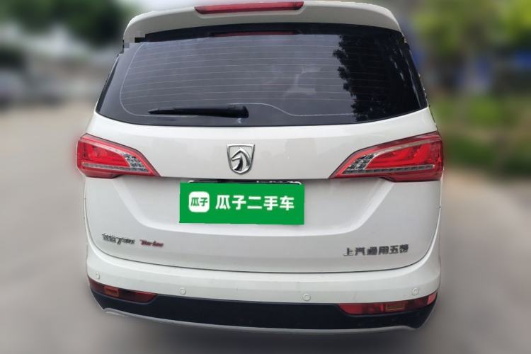 Used Baojun 730 2017 1.5T Manual Prestige Version 7 Seats Rear