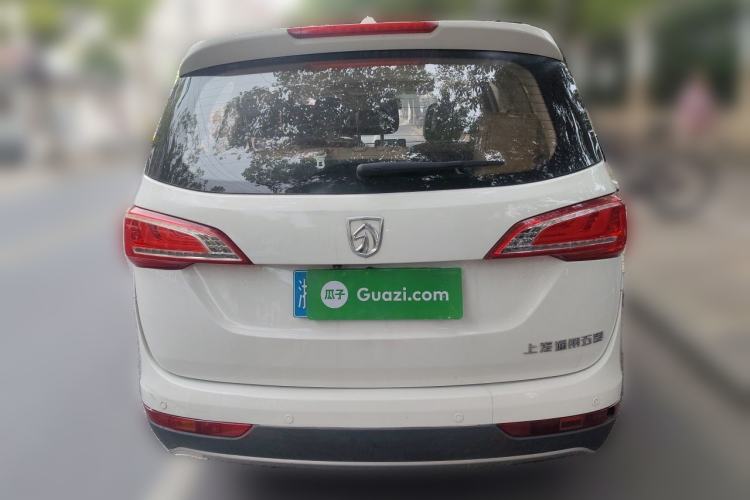 Used Baojun 730 2017 1.8L iAMT Prestige Version 7 Seats Rear