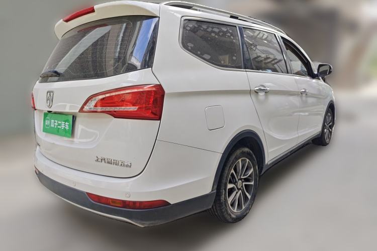 Used Baojun 730 2017 1.5T Manual Style 7 Seats China V Rear Right 45 Deg