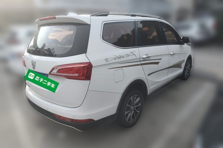 Used Baojun 730 2017 1.8L iAMT Prestige Version 7 Seats Rear Right 45 Deg