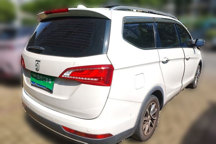 Used Baojun 730 2017 1.5T DCT Fashion Edition 7-Seater China V Emission Standard Rear Right 45 Deg