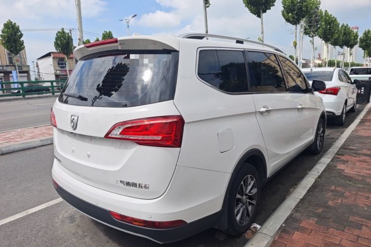 Used Baojun 730 2017 1.5T DCT Fashion Edition 7-Seater China V Emission Standard Rear Right 45 Deg