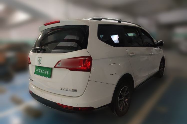 Used Baojun 730 2017 1.5T Manual Fashion Version 7 Seats China V Emission Standard Rear Right 45 Deg