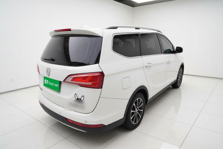 Used Baojun 730 2017 1.5T Manual Style 7 Seats China V Rear Right 45 Deg