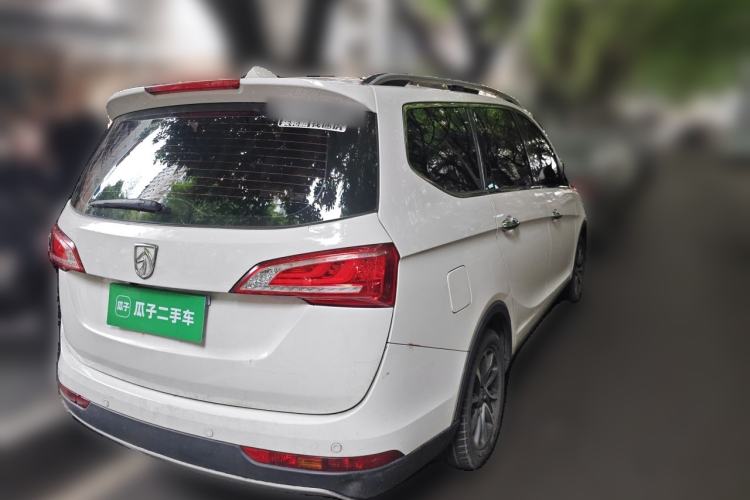 Used Baojun 730 2017 1.8L iAMT Luxury Version 7-Seater Rear Right 45 Deg