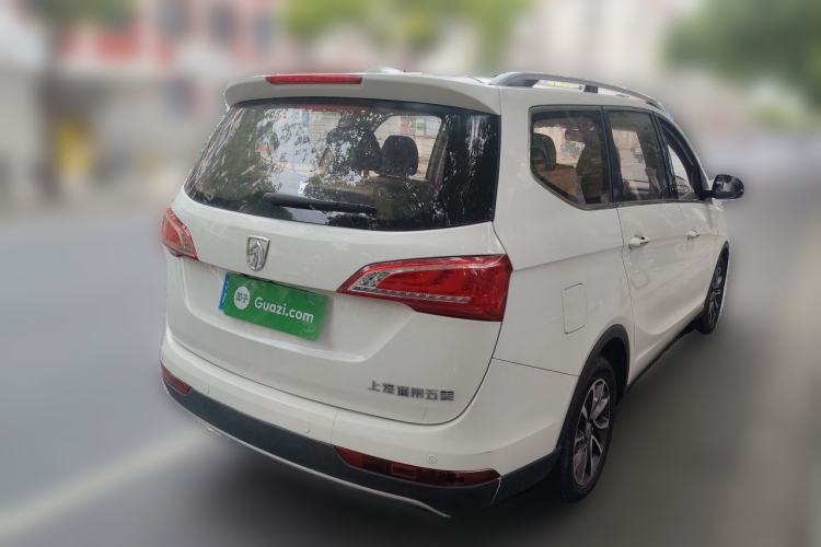 Used Baojun 730 2017 1.8L iAMT Prestige Version 7 Seats Rear Right 45 Deg