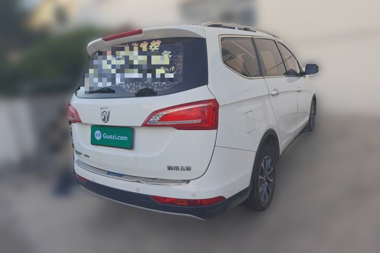 Used Baojun 730 2017 1.5T Manual Prestige Version 7 Seats Rear Right 45 Deg