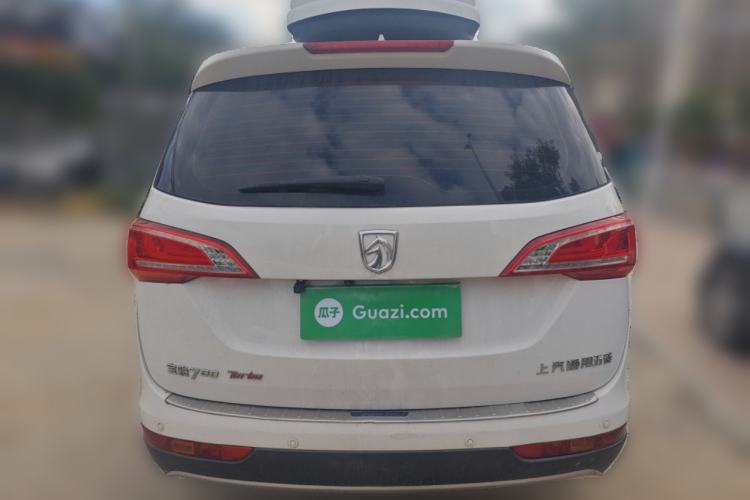 Used Baojun 730 2017 1.5T Manual Prestige Version 7 Seats Rear
