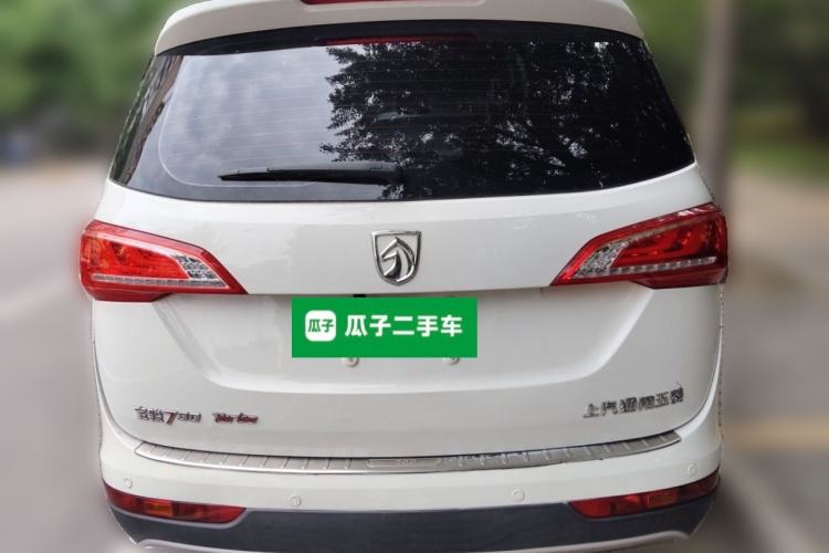 Used Baojun 730 2017 1.5T Manual Prestige Version 7 Seats Rear