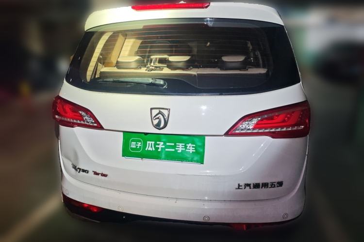 Used Baojun 730 2017 1.5T DCT Fashion Edition 7-Seater China V Emission Standard Rear