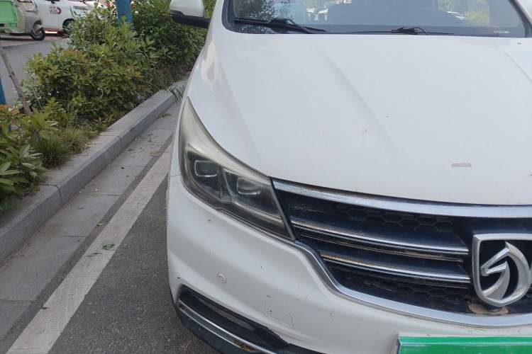 Used Baojun 730 2017 1.8L iAMT Prestige Version 7 Seats Right Front Headlight