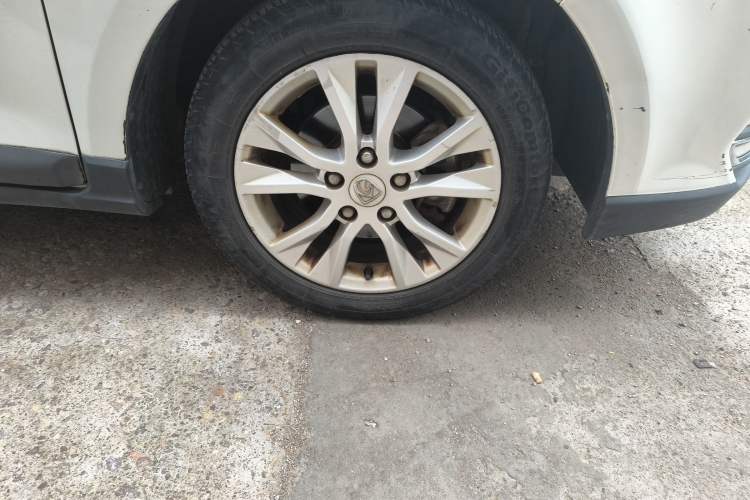 Used Baojun 730 2017 1.5T Manual Fashion Version 7 Seats China V Emission Standard Right Front Wheel Hub
