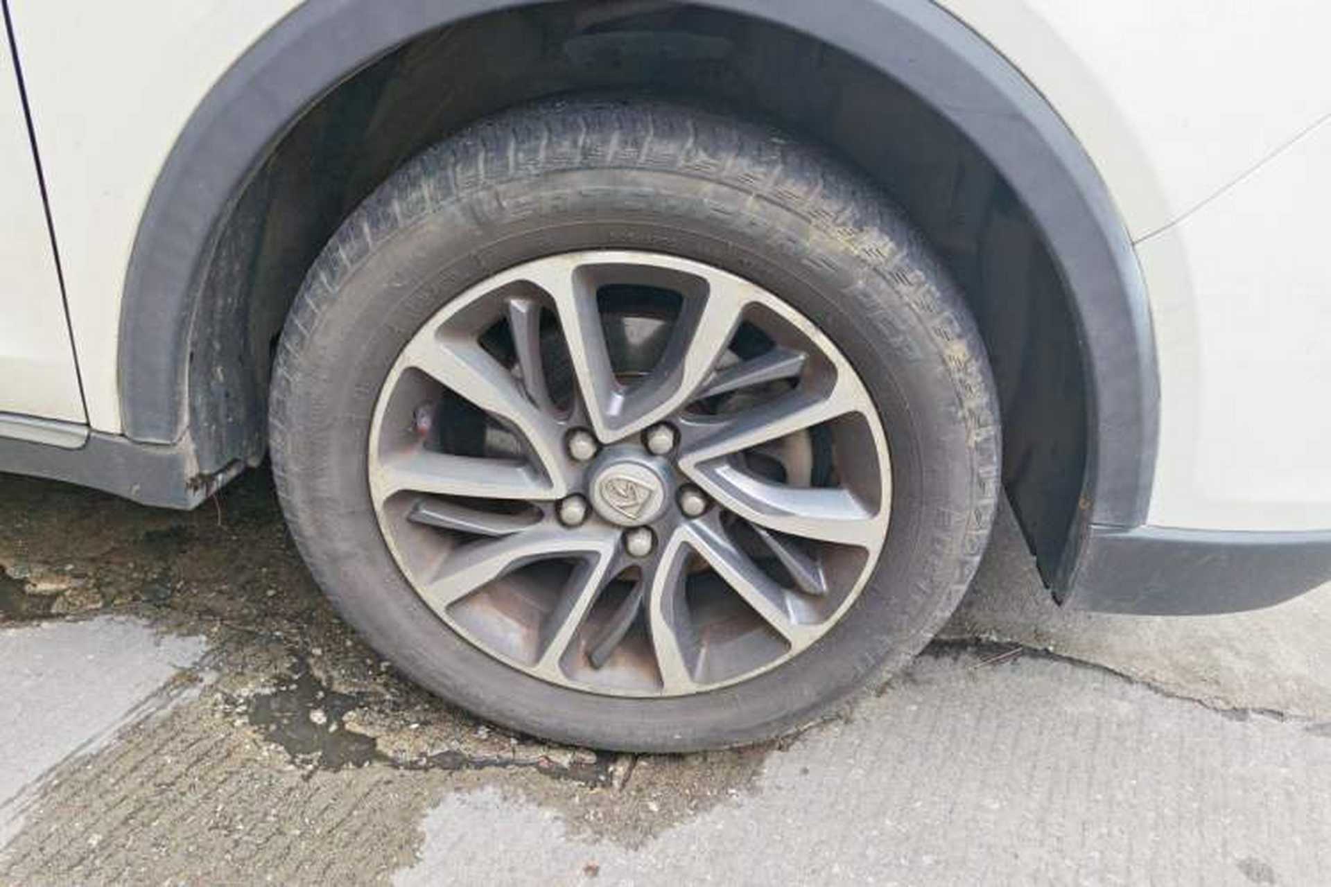 Used Baojun 730 2017 1.8L iAMT Luxury Version 7-Seater Right Front Wheel Hub