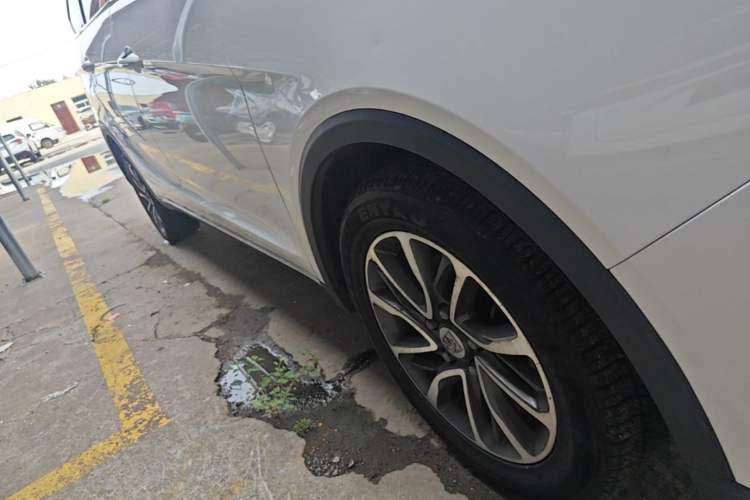 Used Baojun 730 2017 1.5T DCT Flagship Model 7 Seats China V Emission Standard Right Side Sill