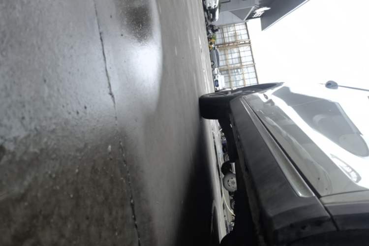 Used Baojun 730 2017 1.5T Manual Prestige Version 7 Seats Right Side Sill