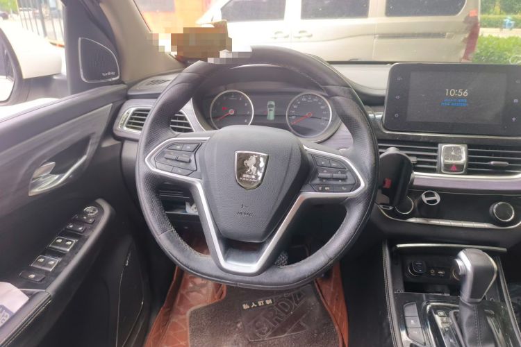 Used Baojun 730 2017 1.5T DCT Flagship Model 7 Seats China V Emission Standard Steering Wheel