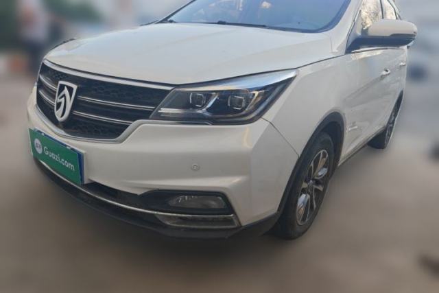 Used Baojun 730 2017 1.5T Manual Prestige Version 7 Seats