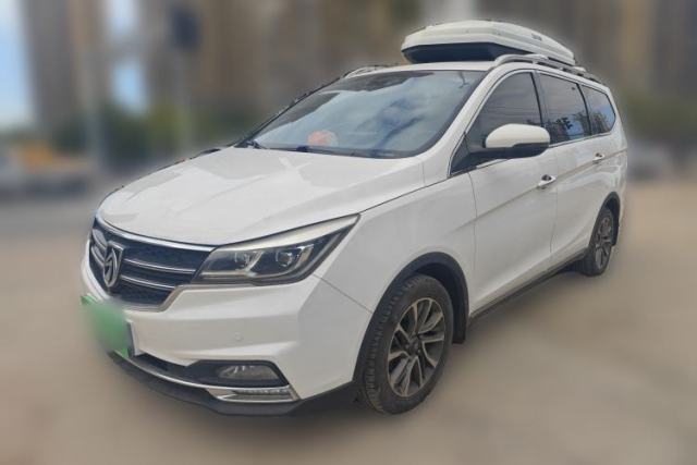Used Baojun 730 2017 1.5T Manual Prestige Version 7 Seats