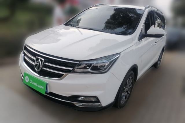 Used Baojun 730 2017 1.5T DCT Flagship Model 7 Seats China V Emission Standard