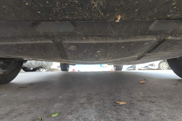 Used Baojun 730 2019 1.5L Manual Fashion Model 7-seater National V Chassis Front