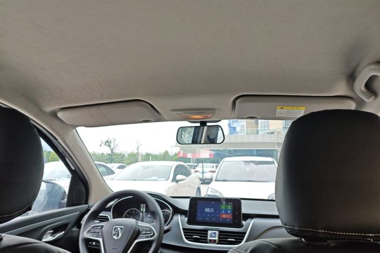Used Baojun 730 2019 1.5T CVT Fashion Model 7 Seats China V Emission Standard Headliner
