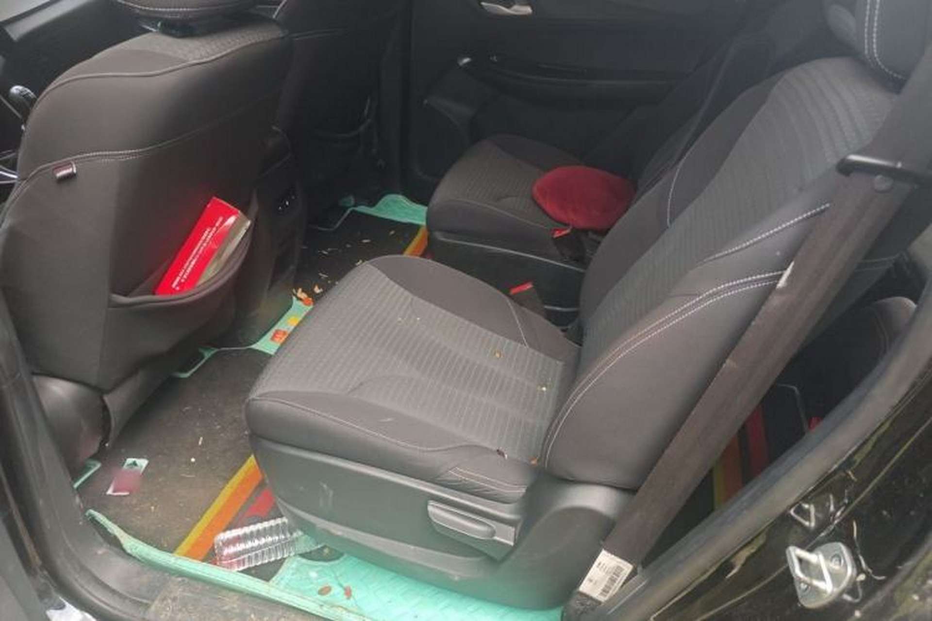 Used Baojun 730 2019 1.5T Manual Fashion Model 7-seater National V Left Rear Seat