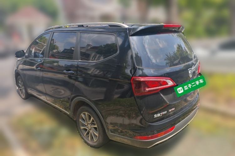 Used Baojun 730 2019 1.5T Manual Fashion Model 7-seater National V Rear Right 45 Deg