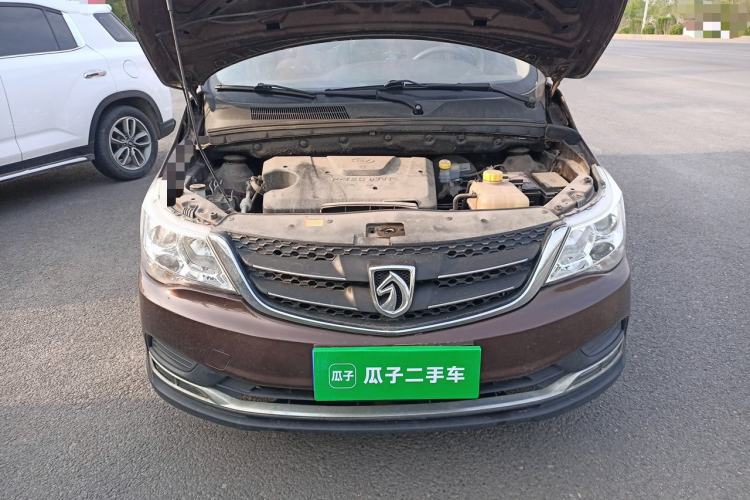Used Baojun 730 2019 1.5L Manual Value Edition 7 Seats China VI Emission Standard Engine Bay