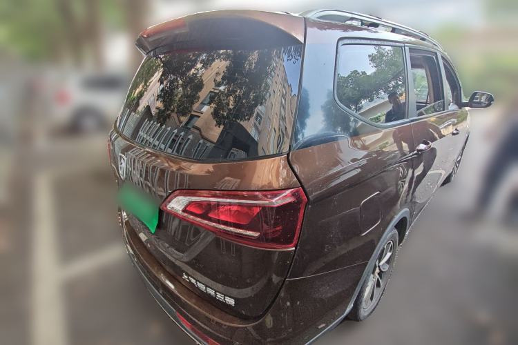 Used Baojun 730 2019 1.5L Manual Fashion Model 7-seater National V Rear Right 45 Deg