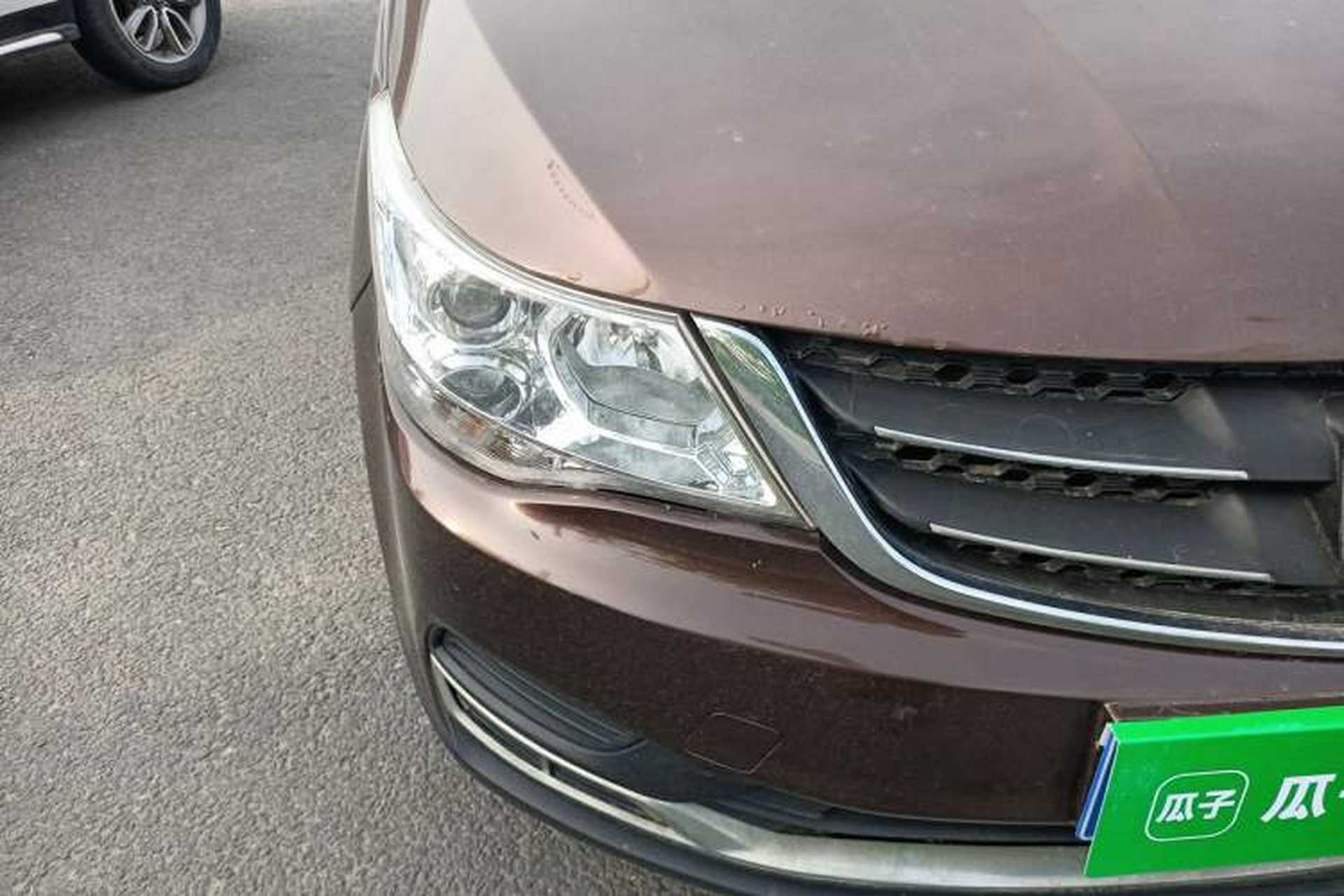 Used Baojun 730 2019 1.5L Manual Value Edition 7 Seats China VI Emission Standard Right Front Headlight
