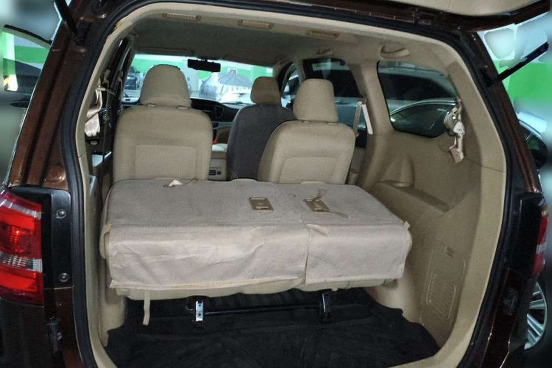 Used Baojun 730 2019 1.5L Manual Value Edition 7 Seats China VI Emission Standard Trunk