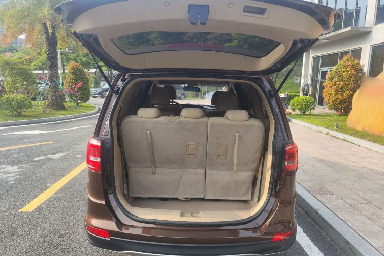 Used Baojun 730 2019 1.5L Manual Value Edition 7 Seats China VI Emission Standard Trunk