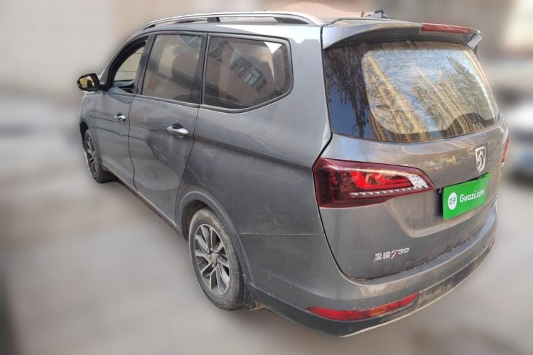 Used Baojun 730 2019 1.5T Manual Fashion Model 7-seater China VI Exterior 3