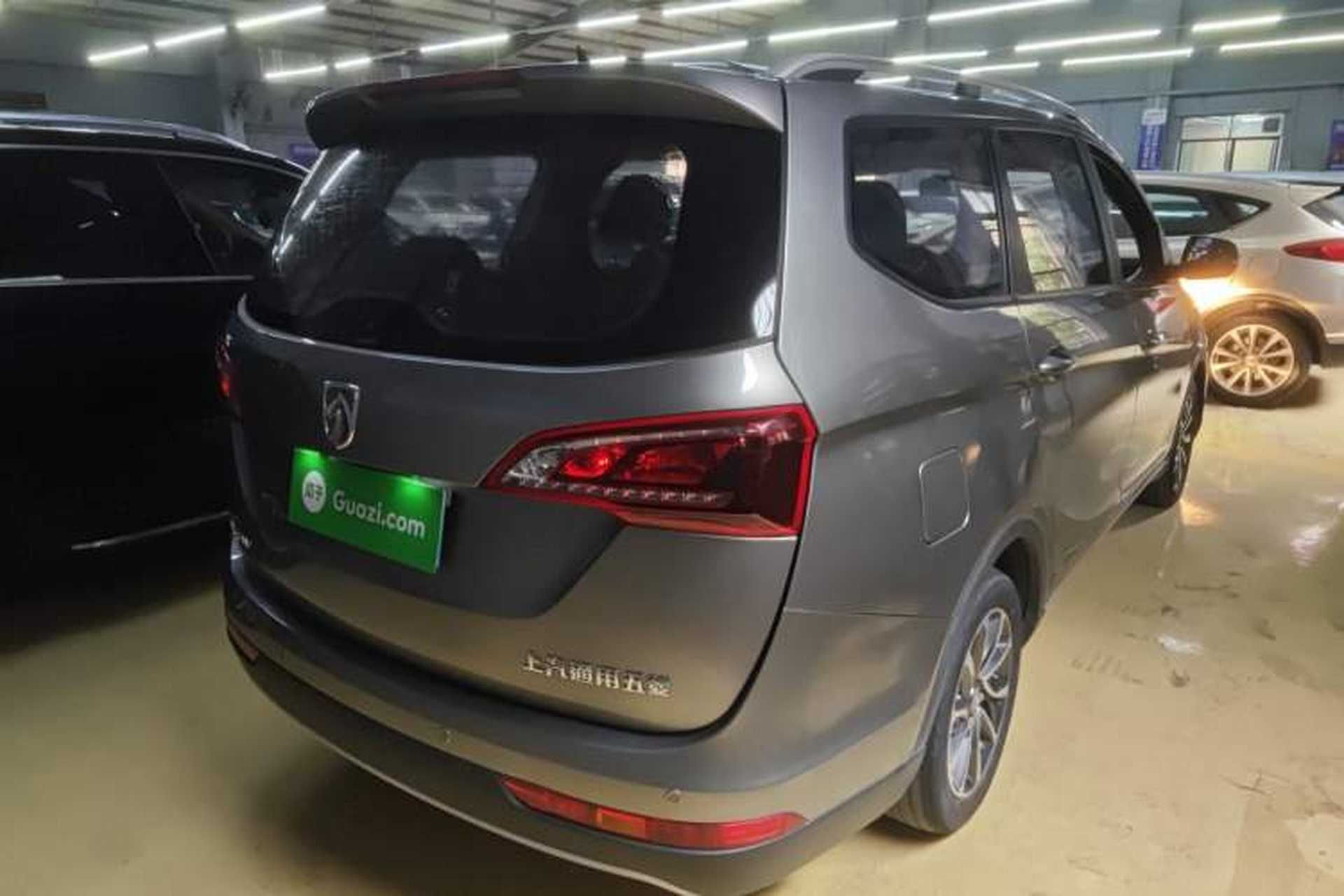Used Baojun 730 2019 1.5L Manual Fashion Model 7-seater China VI Exterior 4
