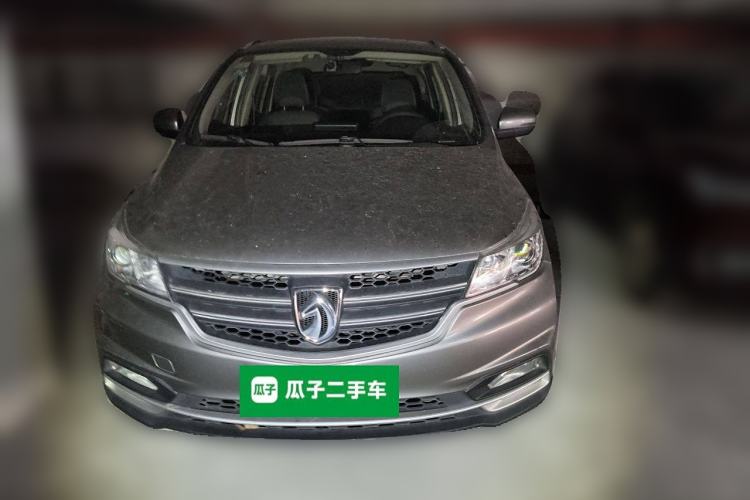 Used Baojun 730 2019 1.5L Manual Fashion Model 7-seater China VI Front