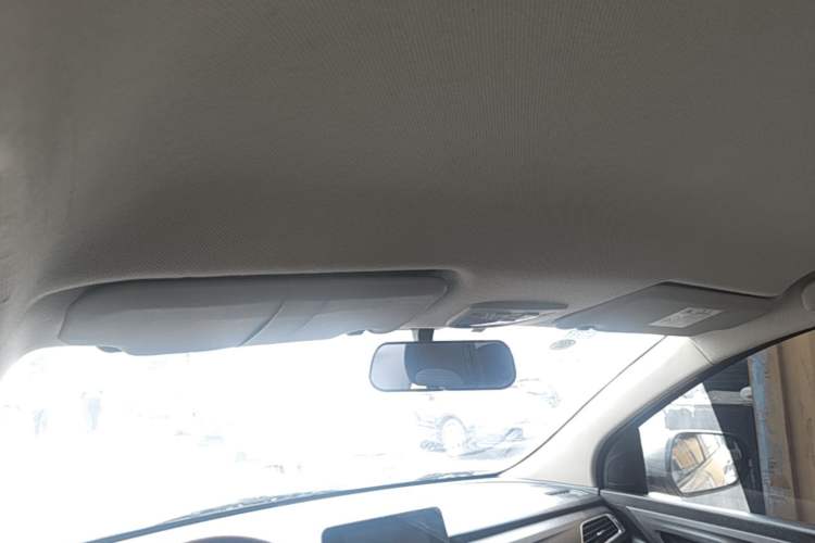 Used Baojun 730 2019 1.5T Manual Fashion Model 7-seater National V Headliner